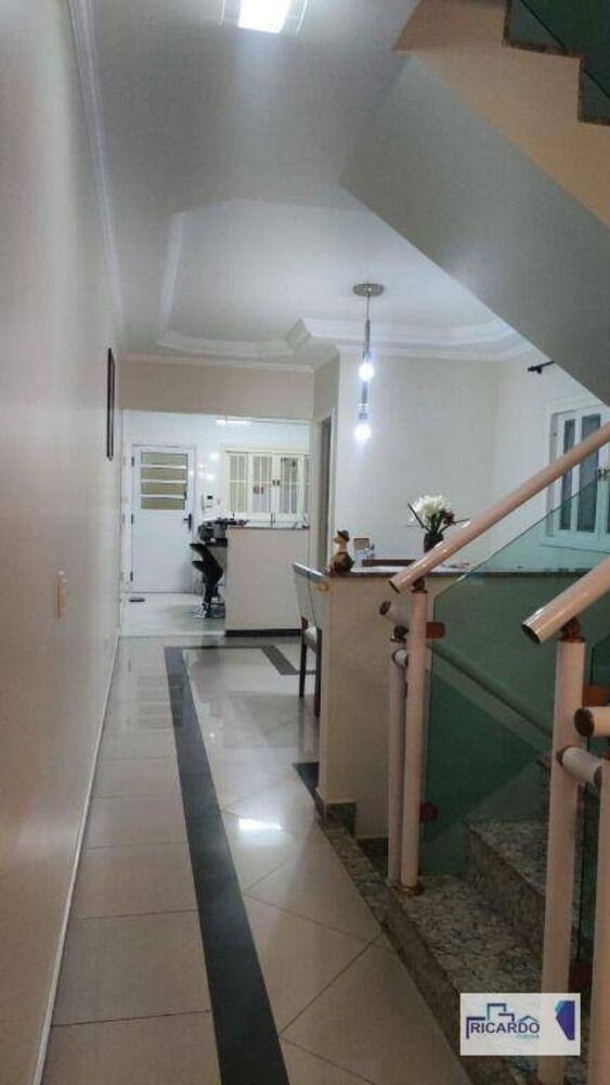 Sobrado à venda com 3 quartos, 182m² - Foto 8