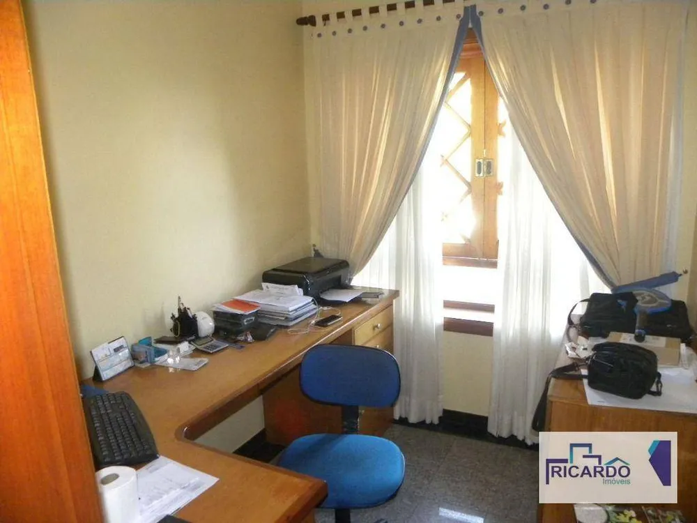 Sobrado, 3 quartos, 350 m² - Foto 2