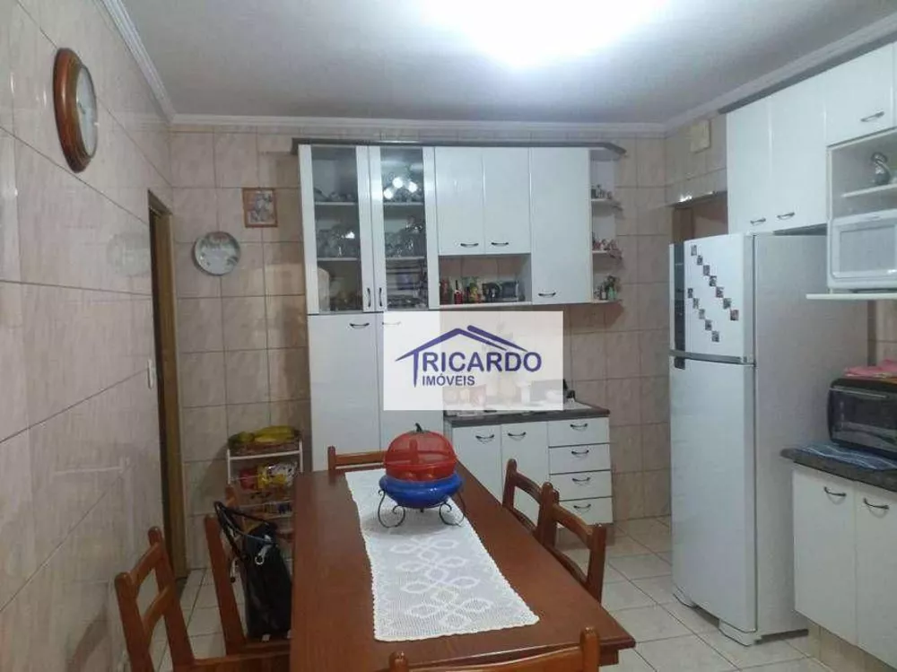 Casa à venda com 3 quartos, 125m² - Foto 4