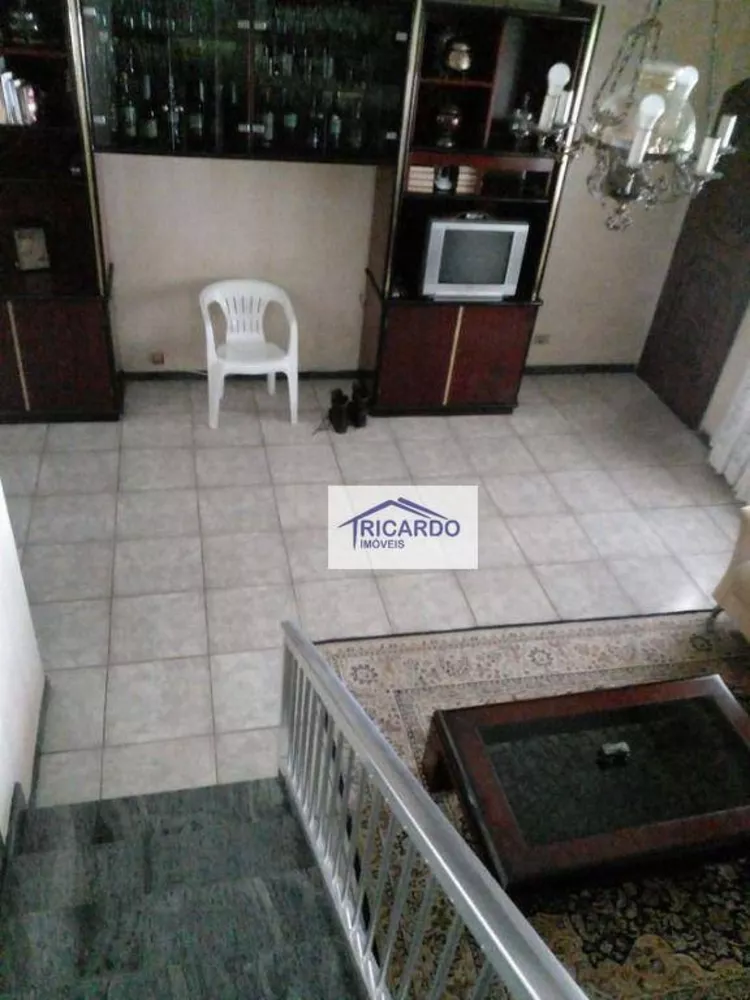 Sobrado à venda com 3 quartos, 350m² - Foto 2