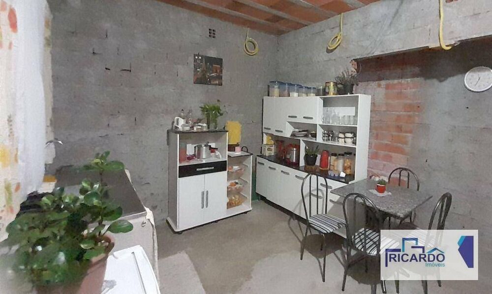 Casa, 3 quartos, 111 m² - Foto 2