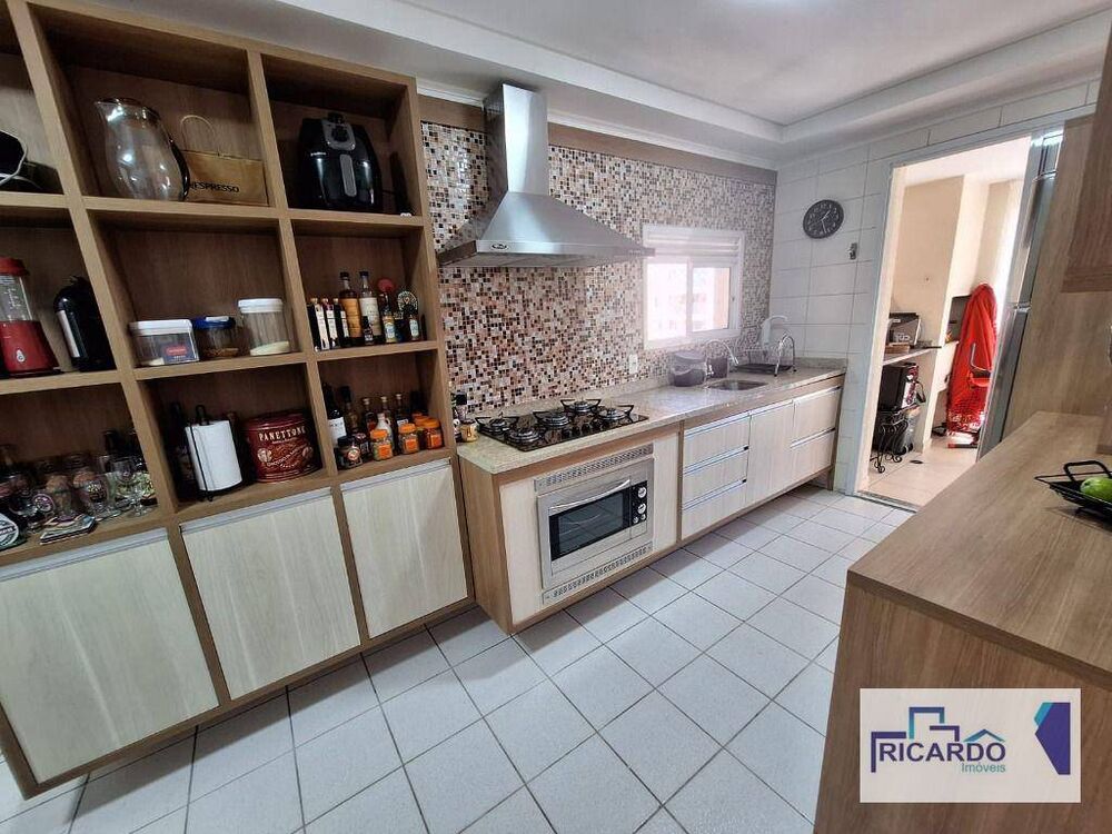 Apartamento à venda com 3 quartos, 115m² - Foto 16