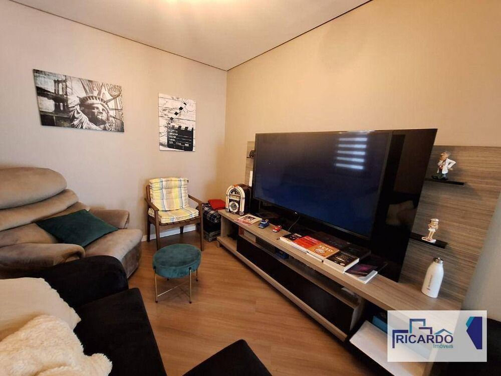 Apartamento à venda com 3 quartos, 115m² - Foto 19