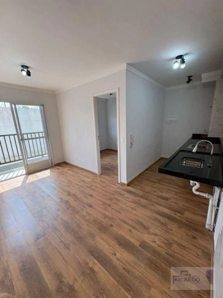 Apartamento, 2 quartos, 42 m² - Foto 2