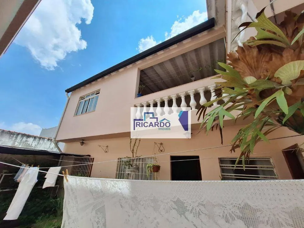 Sobrado, 4 quartos, 270 m² - Foto 6