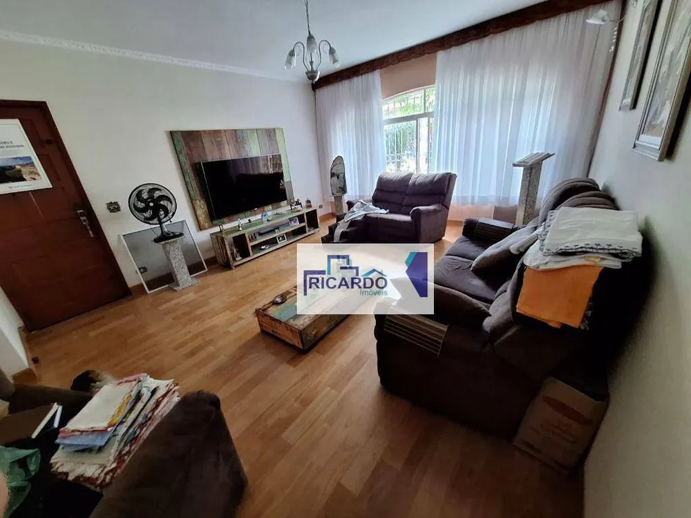Sobrado, 4 quartos, 270 m² - Foto 2