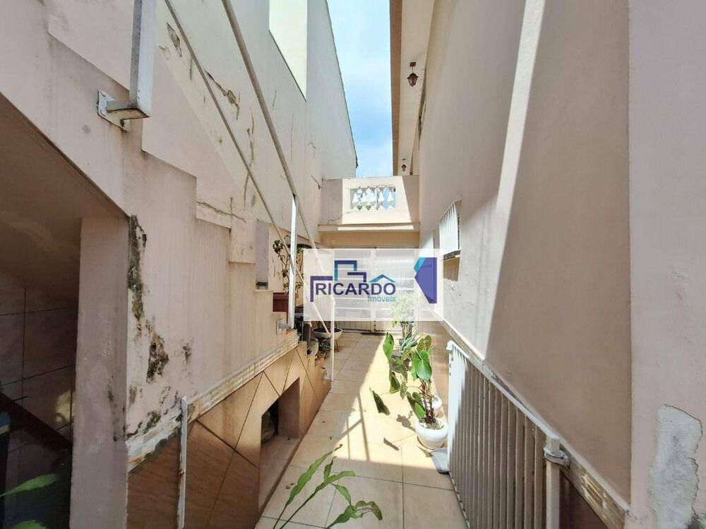 Sobrado, 4 quartos, 270 m² - Foto 3