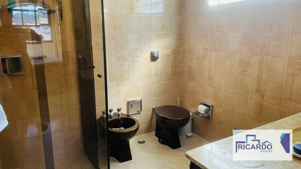 Casa, 3 quartos, 264 m² - Foto 9