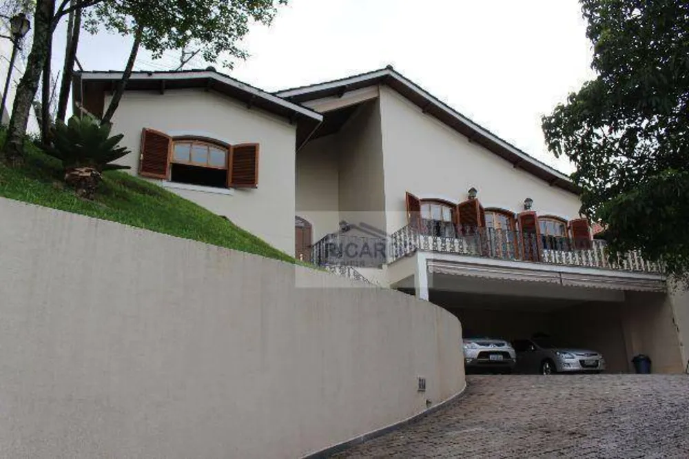Casa, 3 quartos, 440 m² - Foto 1