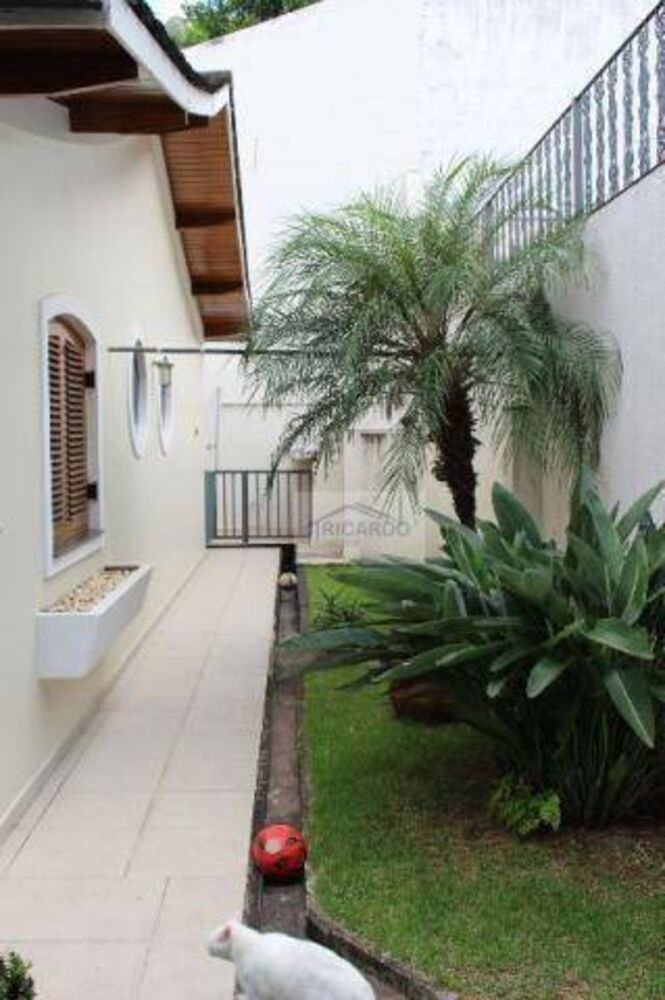 Casa, 3 quartos, 440 m² - Foto 1