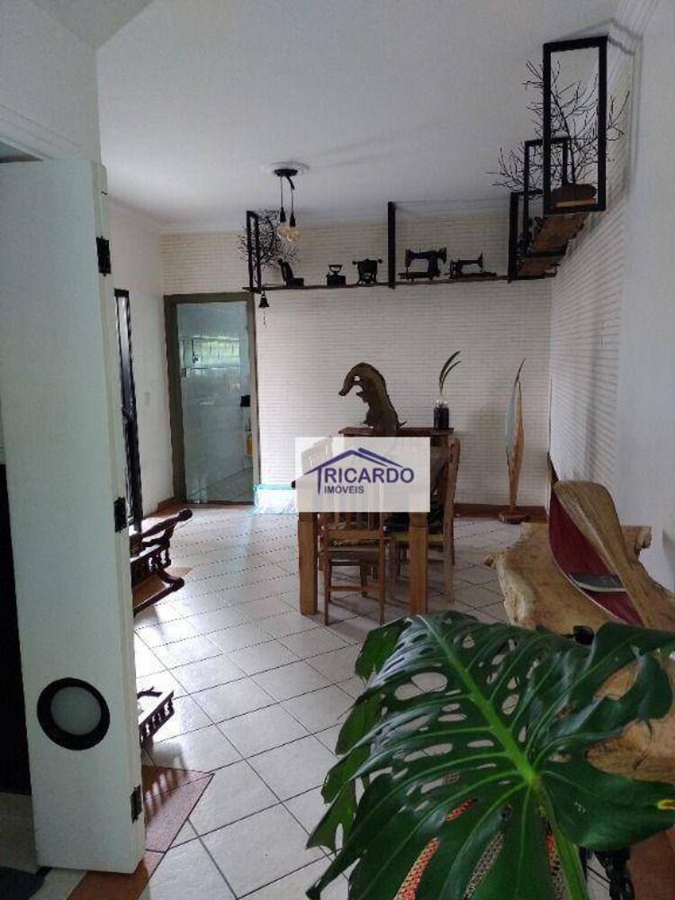 Sobrado, 3 quartos, 182 m² - Foto 7