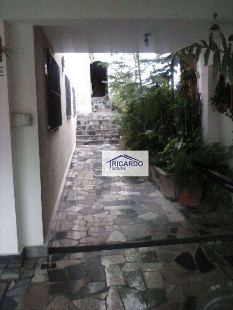 Sobrado, 4 quartos, 350 m² - Foto 11