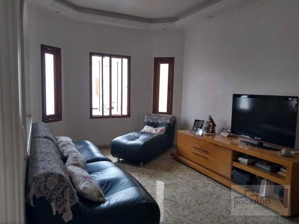 Sobrado, 3 quartos, 305 m² - Foto 1