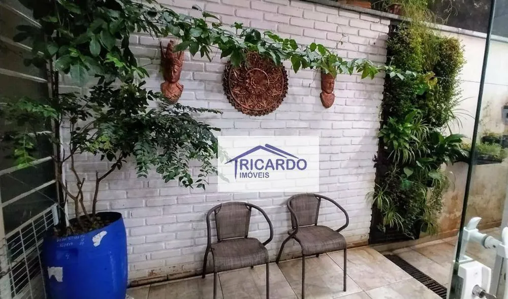 Sobrado, 3 quartos, 247 m² - Foto 8