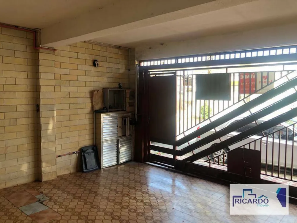 Sobrado, 3 quartos, 243 m² - Foto 5