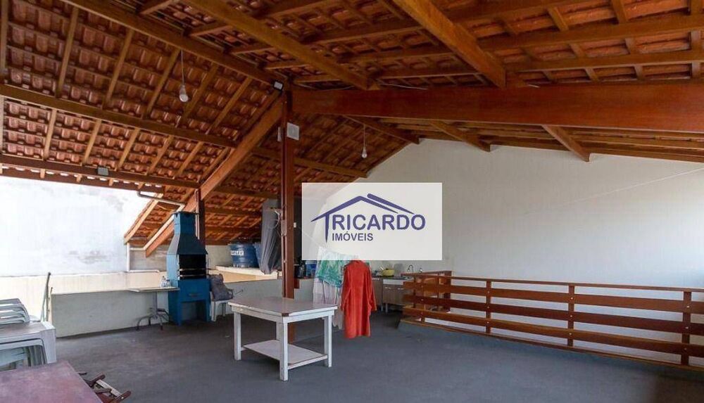 Sobrado, 3 quartos, 273 m² - Foto 3