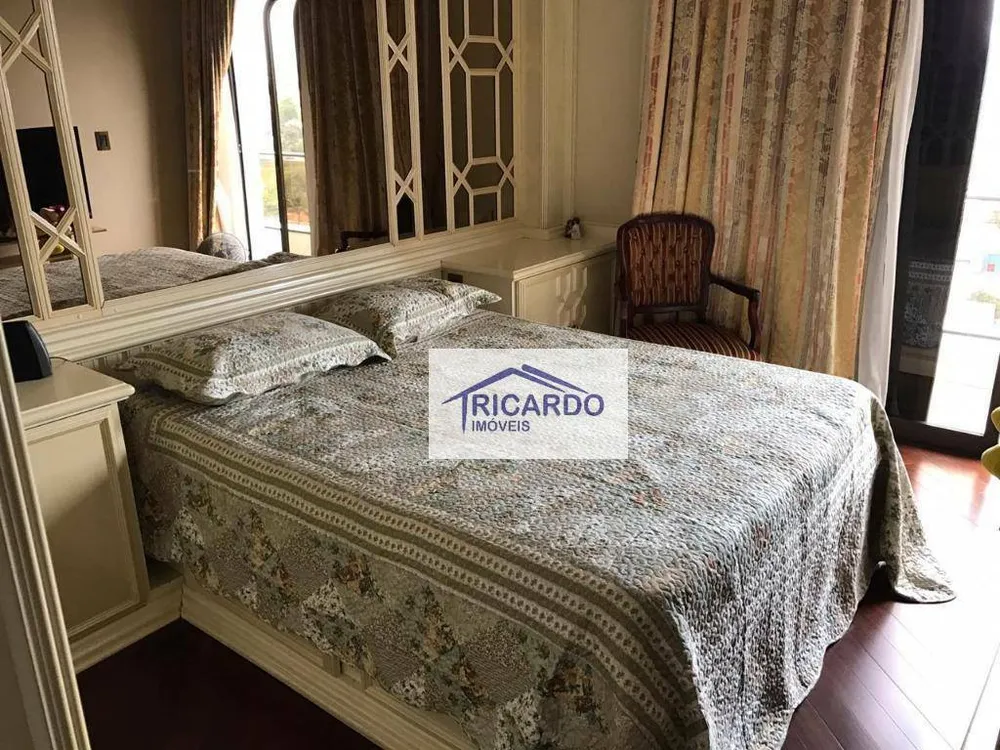 Apartamento, 4 quartos, 233 m² - Foto 14