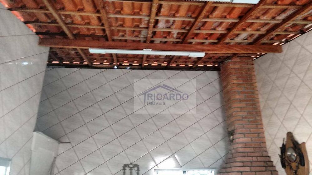 Casa à venda com 4 quartos, 210m² - Foto 7