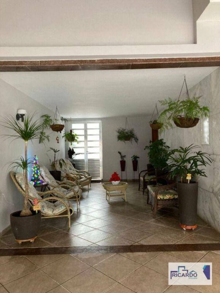 Sobrado, 3 quartos, 307 m² - Foto 8