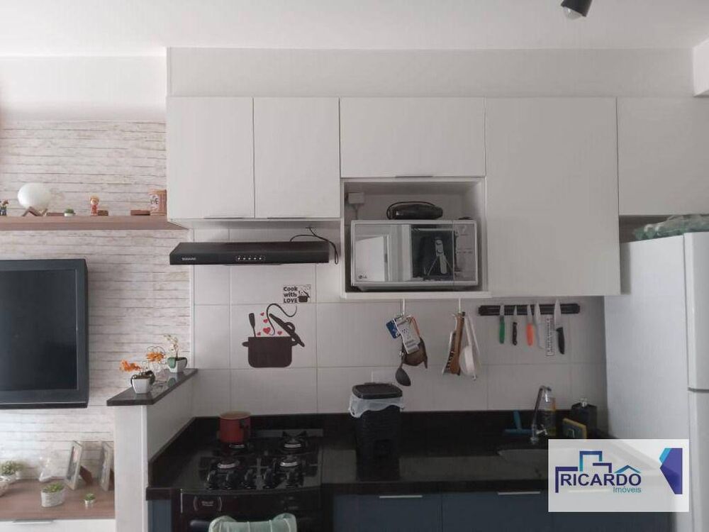 Apartamento, 1 quarto, 28 m² - Foto 2