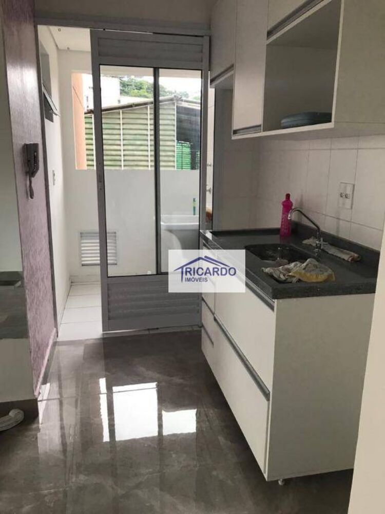 Apartamento à venda com 3 quartos, 65m² - Foto 2