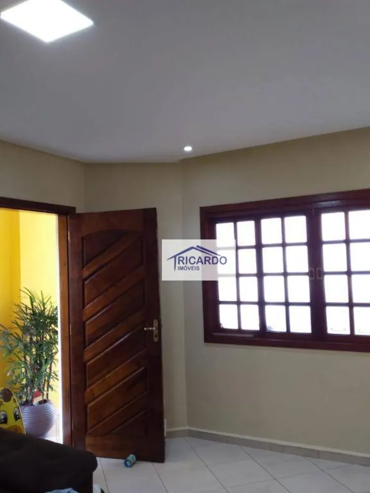 Sobrado, 3 quartos, 180 m² - Foto 2