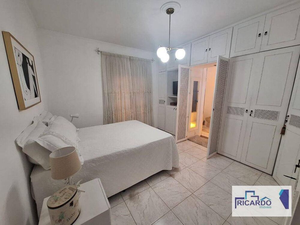 Sobrado, 5 quartos, 238 m² - Foto 4