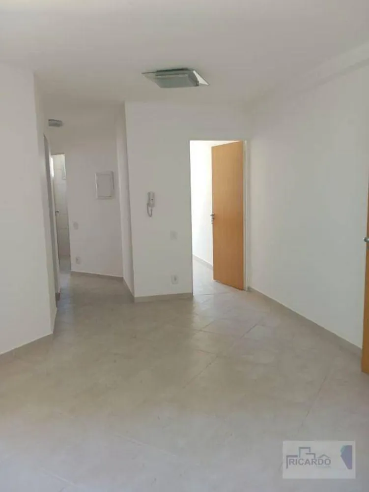 Apartamento, 2 quartos, 59 m² - Foto 2