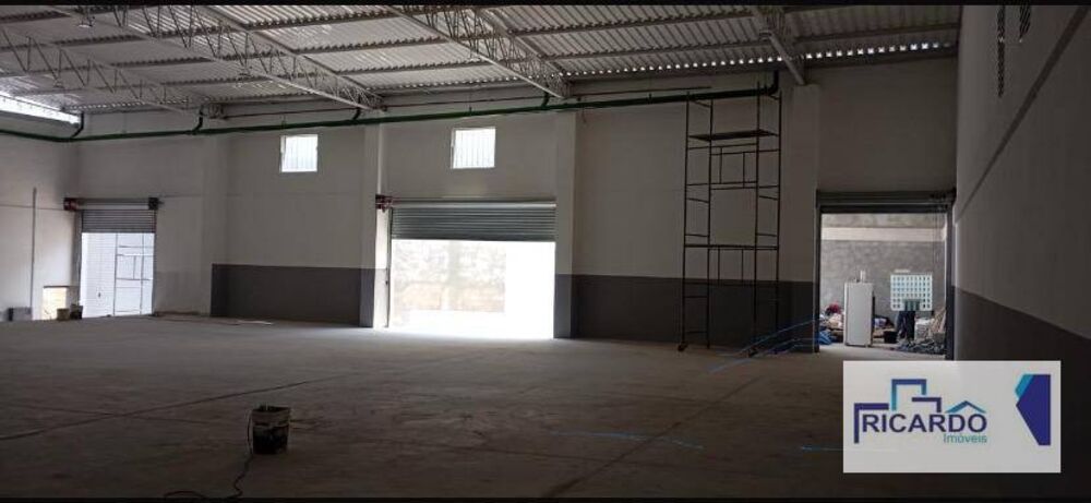 Depósito-Galpão, 650 m² - Foto 1