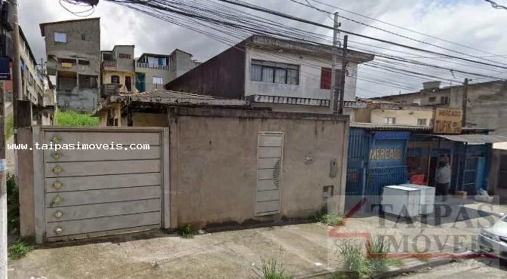 Casa à venda com 2 quartos, 300m² - Foto 1