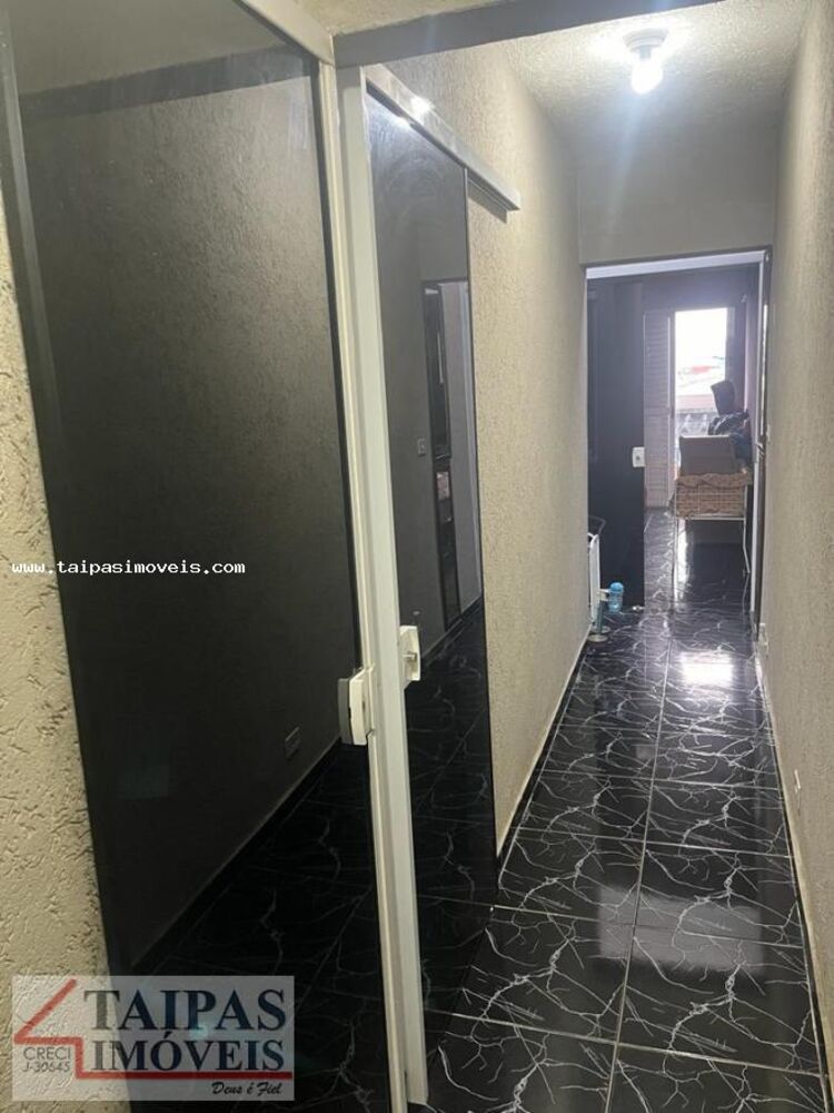 Sobrado à venda com 4 quartos, 125m² - Foto 2