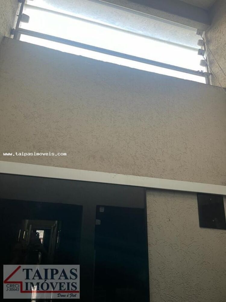 Sobrado à venda com 4 quartos, 125m² - Foto 3