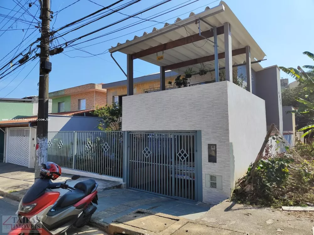 Sobrado à venda com 3 quartos, 200m² - Foto 4