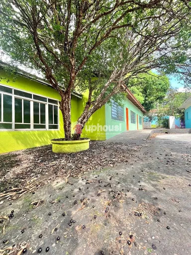 Casa, 4 quartos, 166 m² - Foto 1