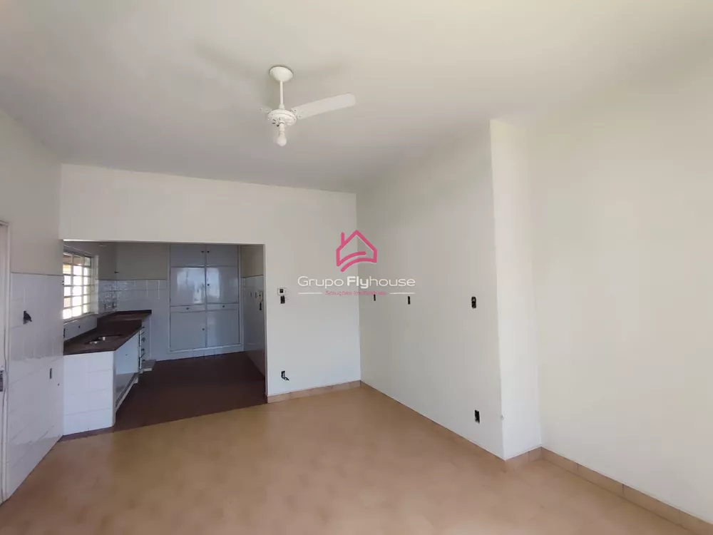 Casa, 4 quartos, 300 m² - Foto 1