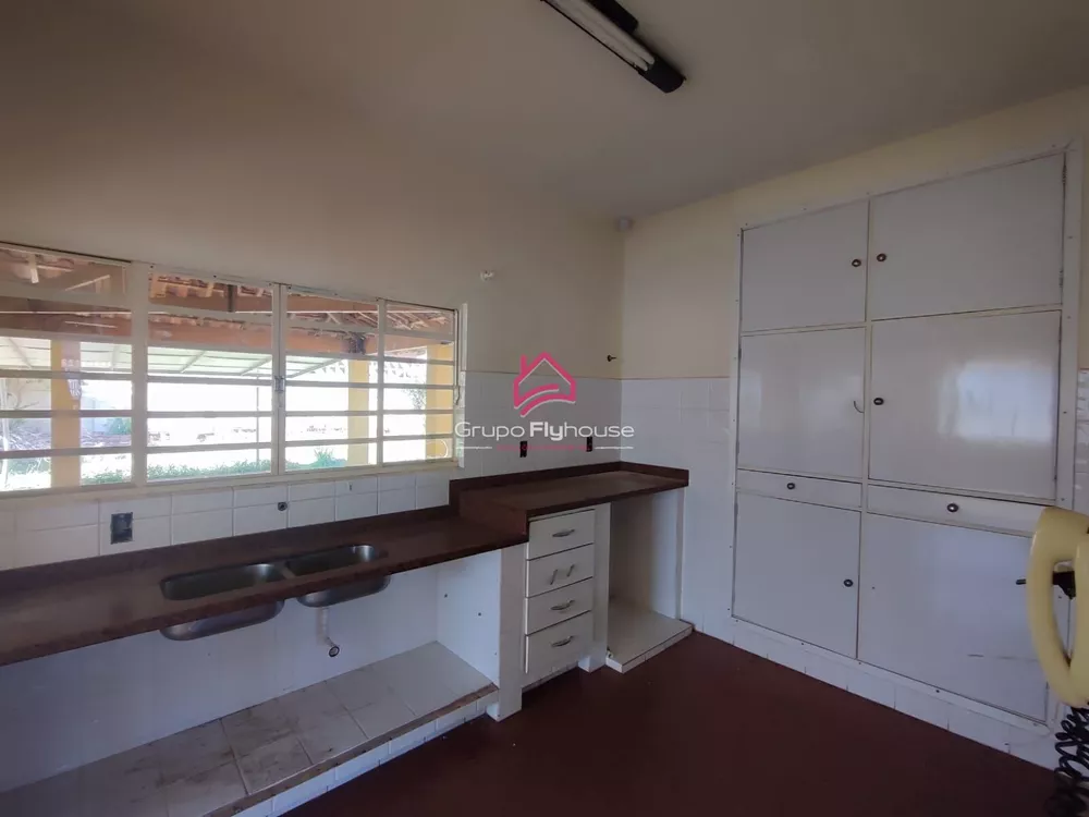 Casa, 4 quartos, 300 m² - Foto 2
