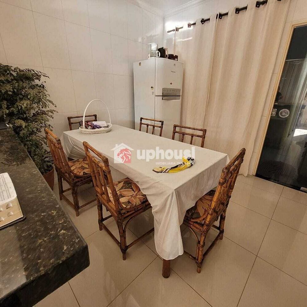 Casa, 2 quartos, 150 m² - Foto 4