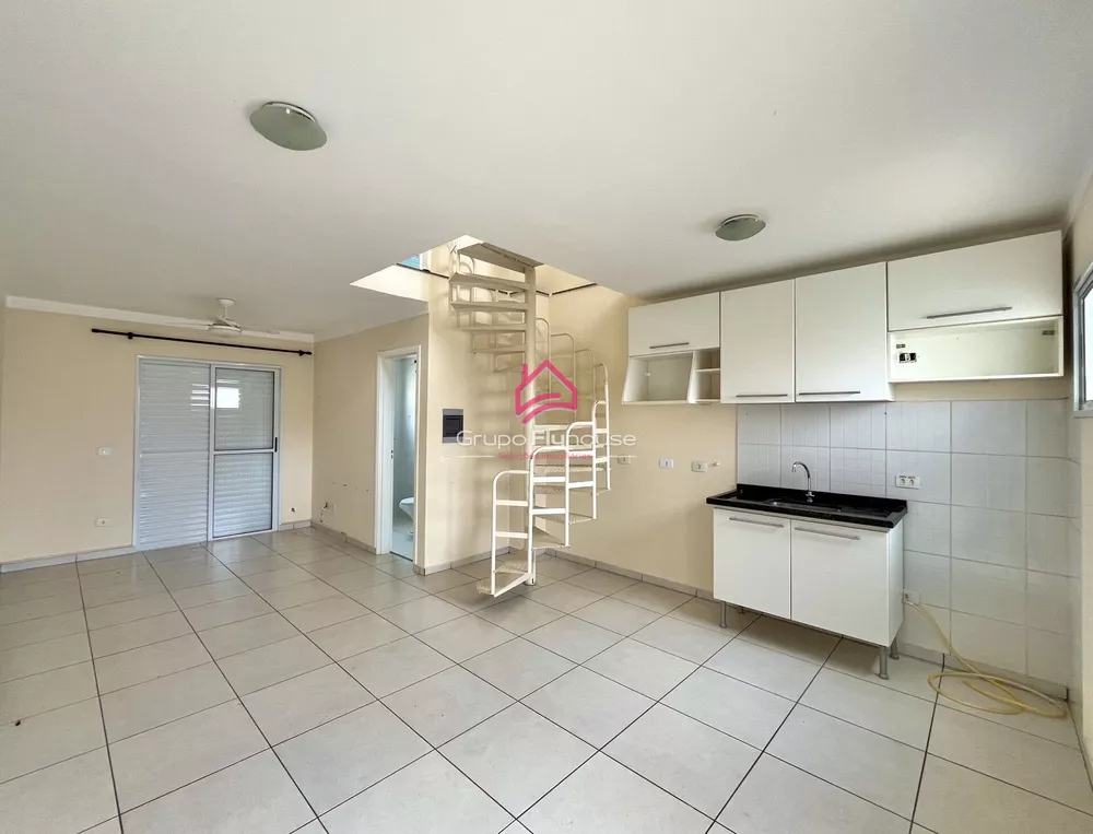 Casa, 1 quarto, 79 m² - Foto 2