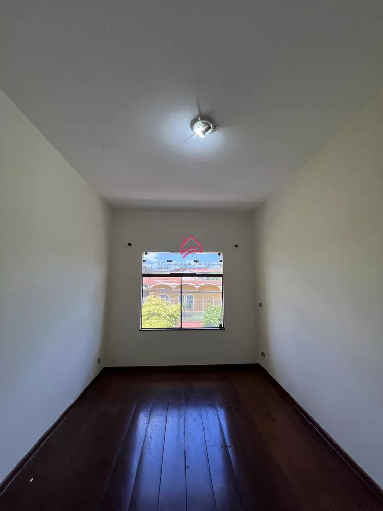 Sobrado, 5 quartos, 230 m² - Foto 4