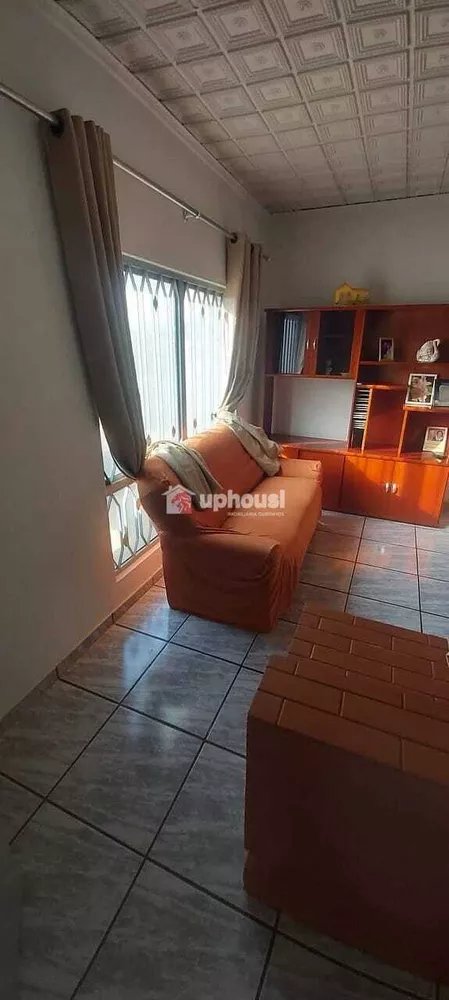 Casa, 2 quartos, 219 m² - Foto 1