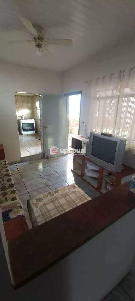 Casa, 2 quartos, 219 m² - Foto 3