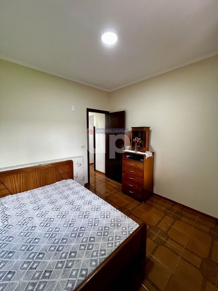 Casa, 4 quartos, 132 m² - Foto 1