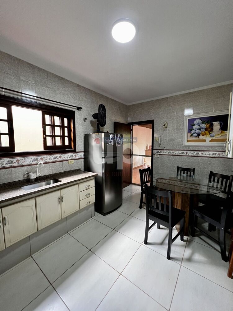 Casa, 4 quartos, 132 m² - Foto 4