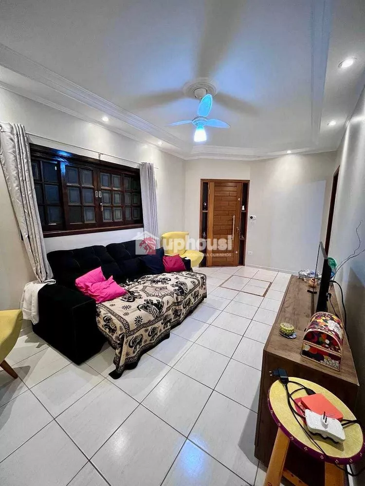Casa, 3 quartos, 159 m² - Foto 2