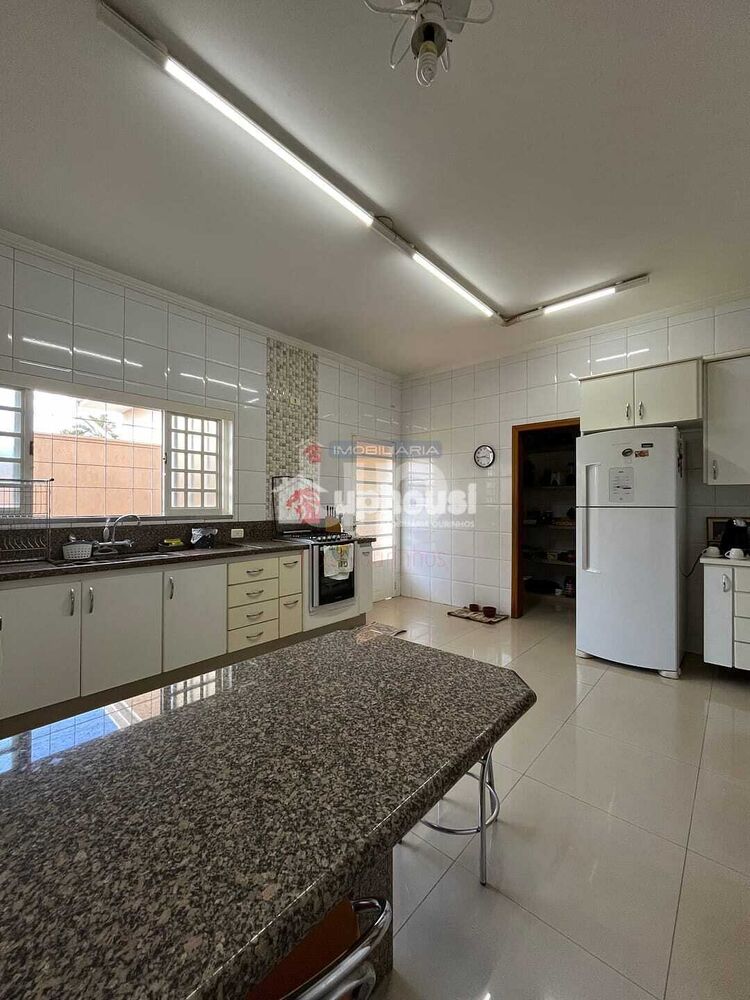 Casa, 3 quartos, 460 m² - Foto 8