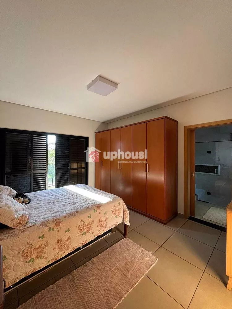 Sobrado, 3 quartos, 246 m² - Foto 8