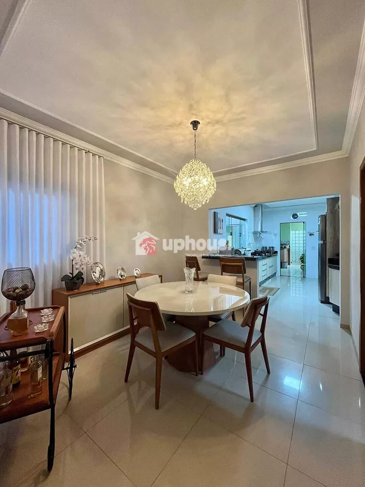 Casa, 3 quartos, 175 m² - Foto 4