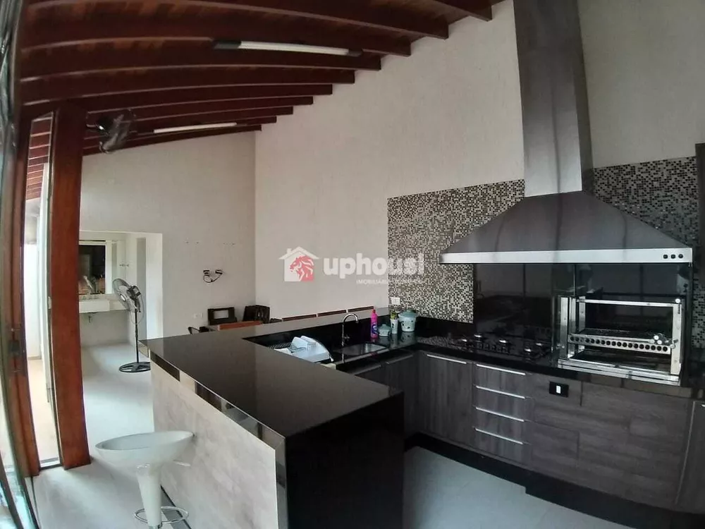 Casa, 3 quartos, 169 m² - Foto 2