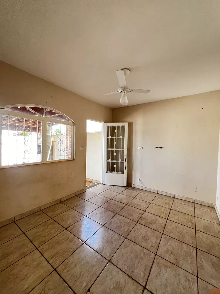 Casa, 2 quartos, 70 m² - Foto 1