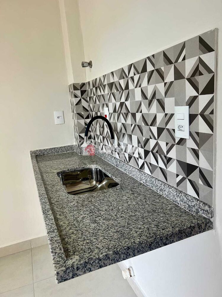 Apartamento à venda com 2 quartos, 66m² - Foto 2